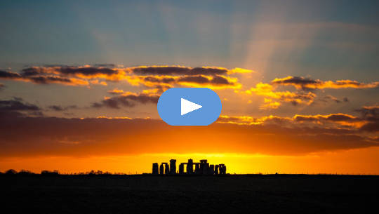  Photo: Sunset over Stonehenge on January 21, 2022, by Stonehenge Dronescapes